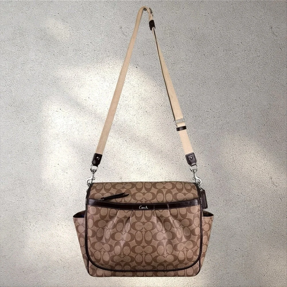 COACH ASHLEY SIGNATURE CANVAS BABY MESSENGER BAG F1276 F18373 BLACK GREY DIAPER